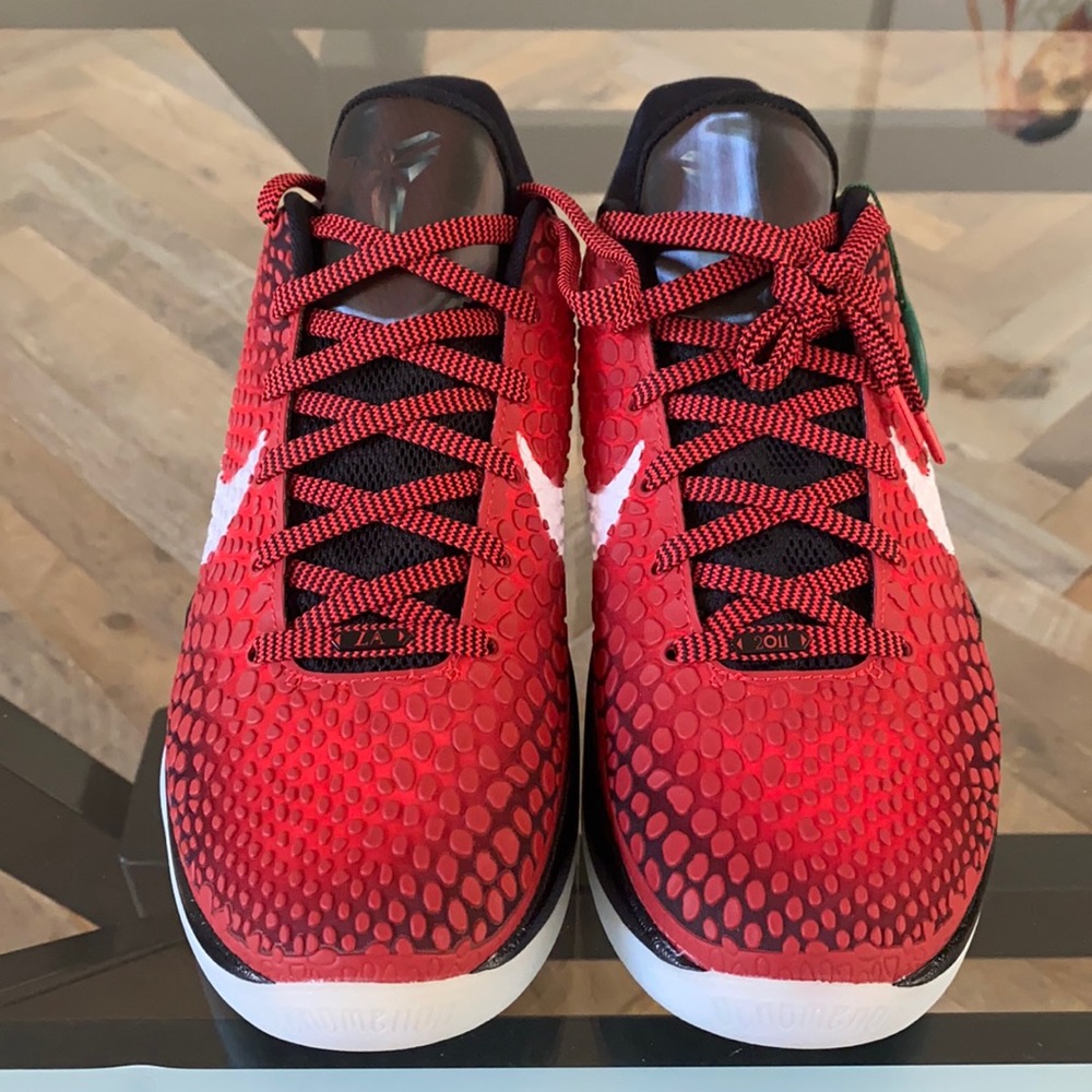 Brand NEW, Kobe 6, Size 9.5, red color, bought them at stockX. Brand NEW.